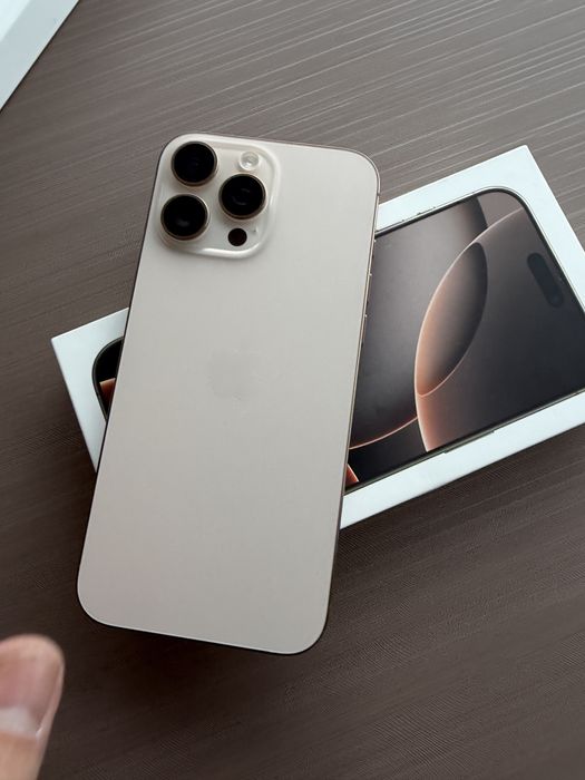 Iphone 16 pro max, 256 esim