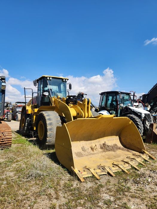 Фронтальные погрузчики Caterpillar 950GC