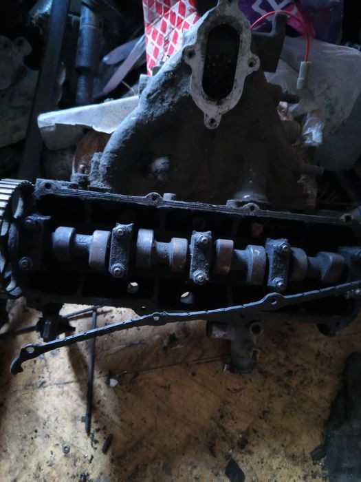 Эбу гольф 3  головка блока 1.8