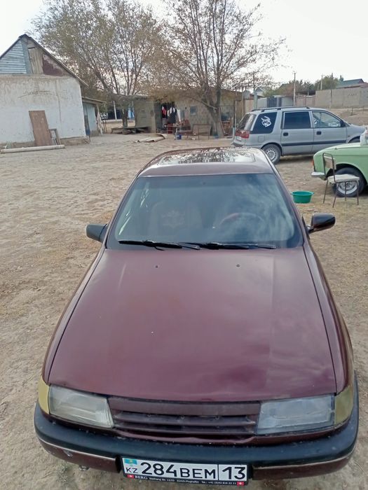 Опел Вектра Седан