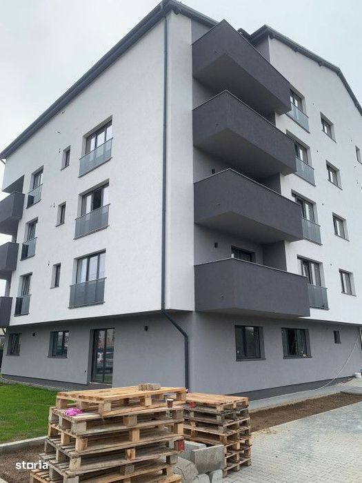 Apartament 3 camere 57mp si balcon de 4mp, zona Somesului