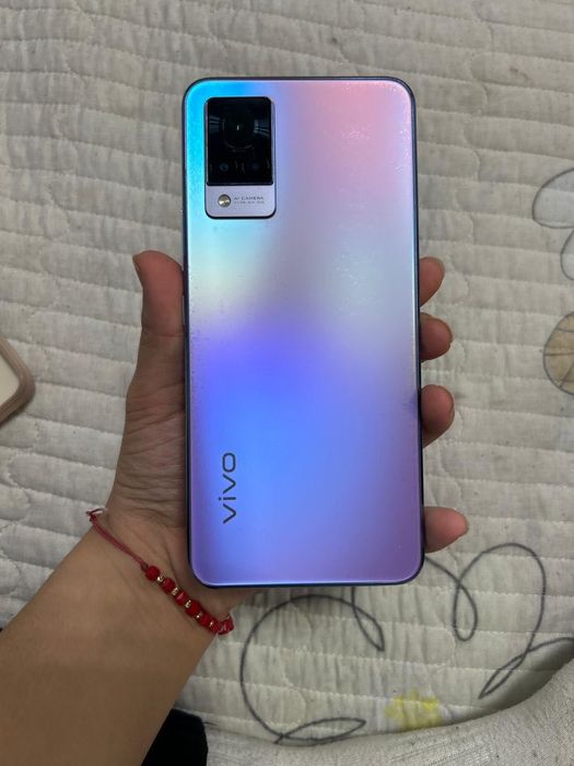 Vivo v21 телефоны