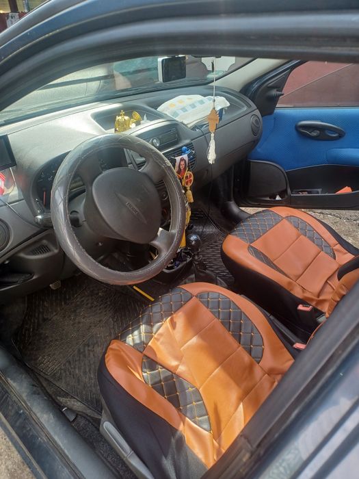 Vând Fiat punto 2003