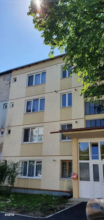 Apartament 2 camere strada Hategului peste drum de Școala Gennerală 1
