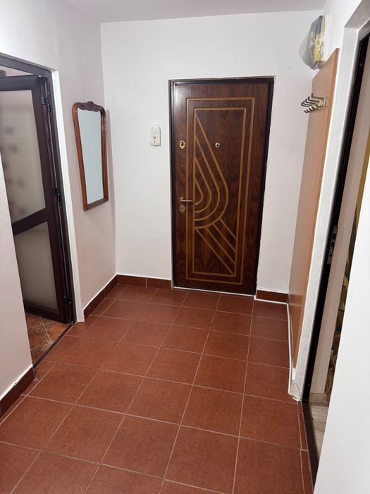 Apartament 2 camere de închiriat