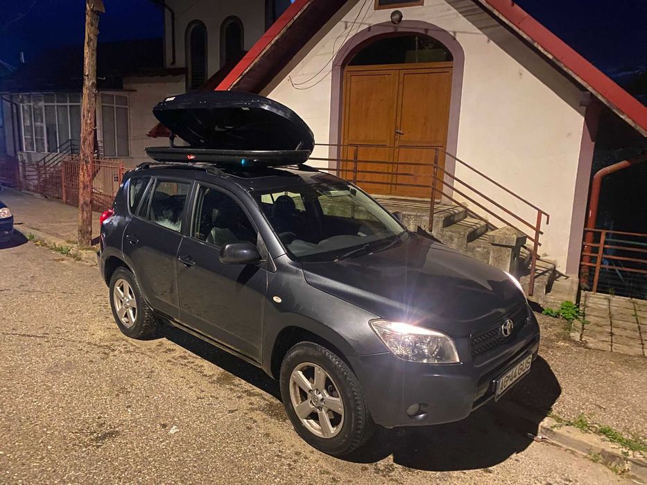 toyota rav 4,volan dreapta