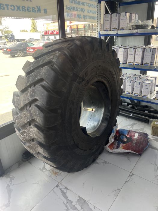23.5-25 XCMG шины