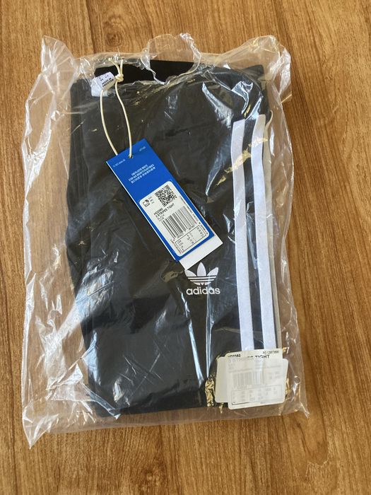 Оригинален дамски клин Adidas