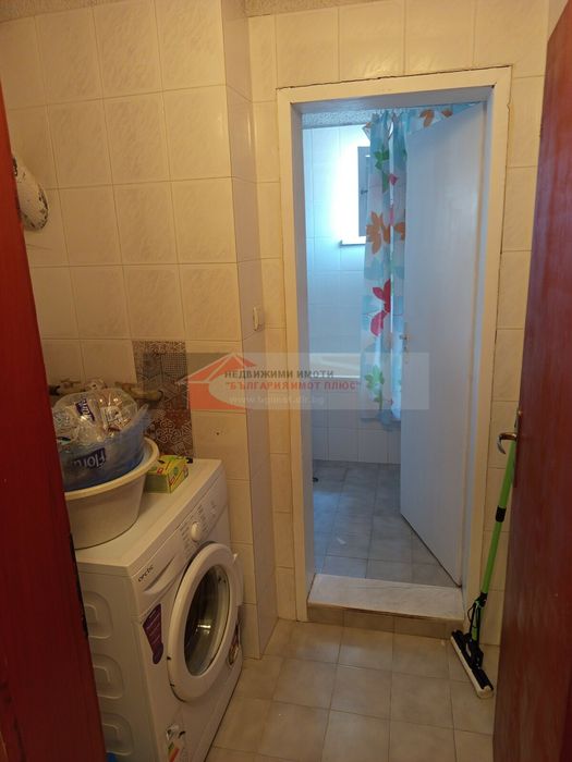 Дава се под наем Едностаен апартамент в София, Център - 12 кв.м за 153 € - Снимка #4