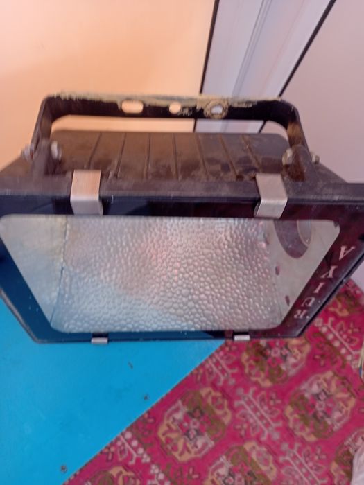 продам светильники