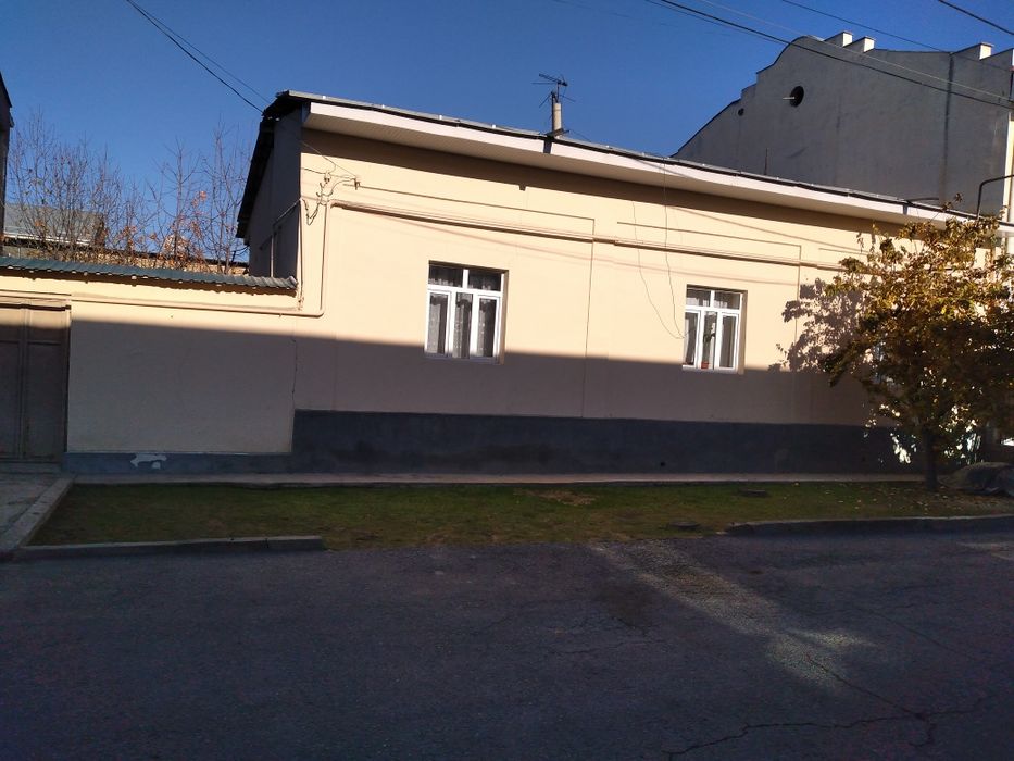 Ер сотилади юнусбад,да