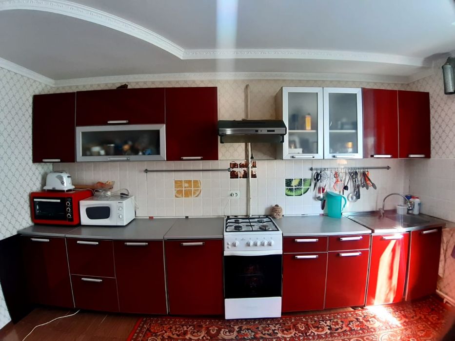 Кухонный гарнитур