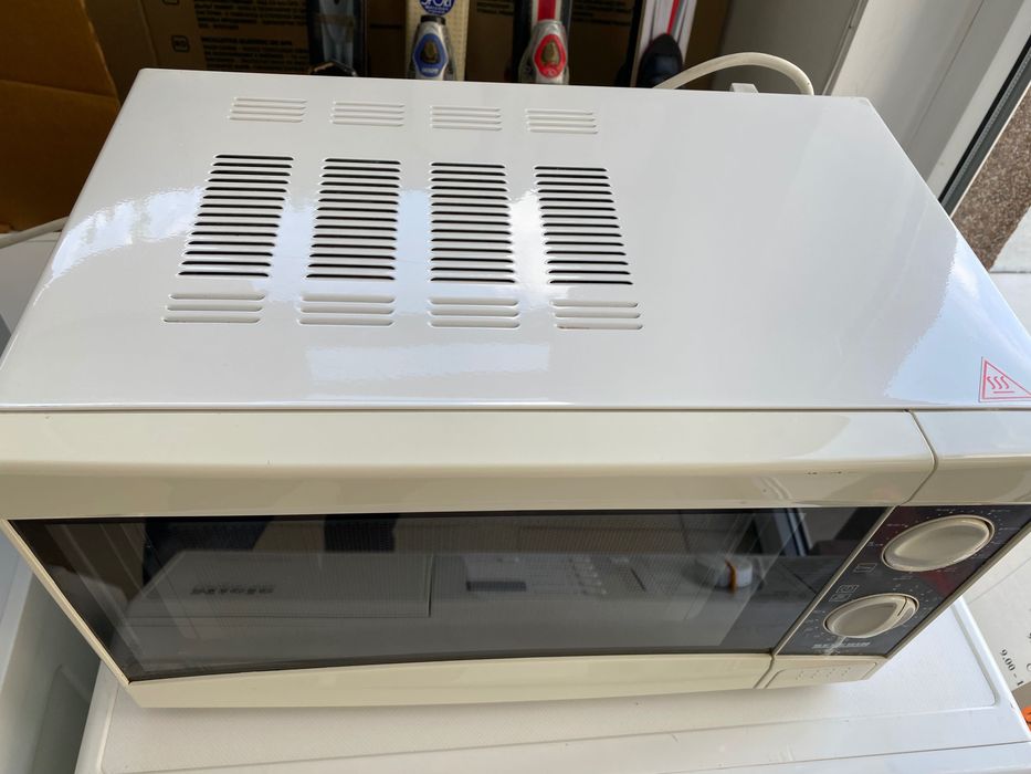 Микровълнова печка с грил Severin-мод.MW7810,бяла