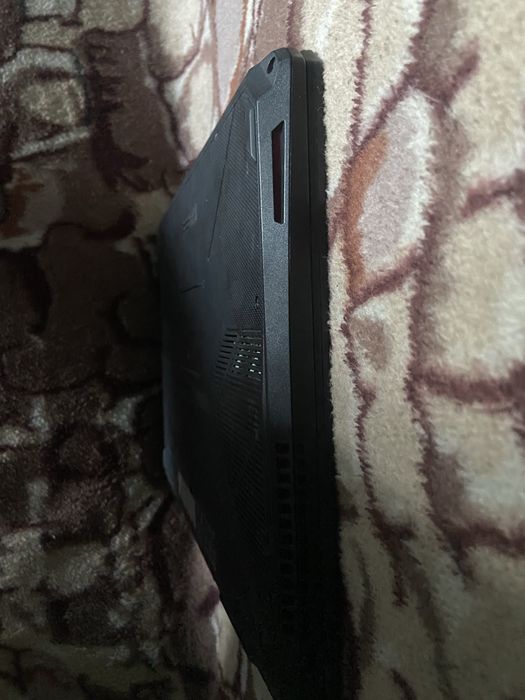 Vand laptop gamin Asus Tuf
