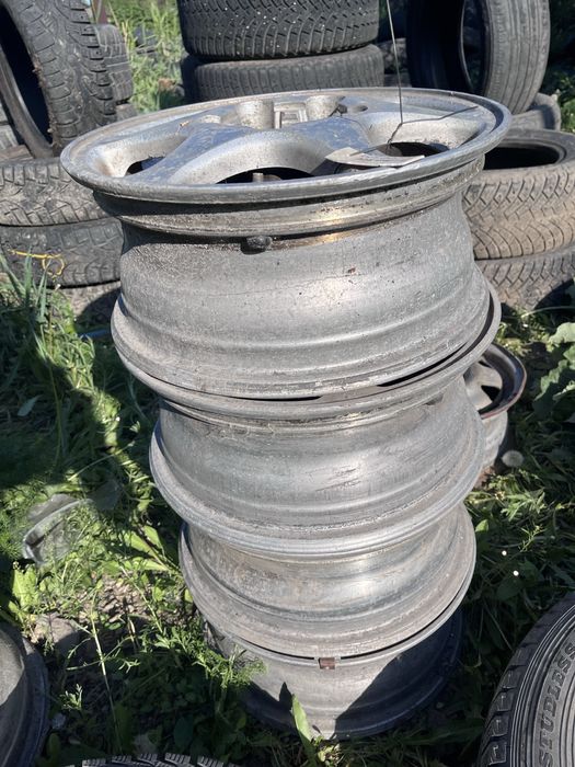 Комплект дисков на Тойоту R14