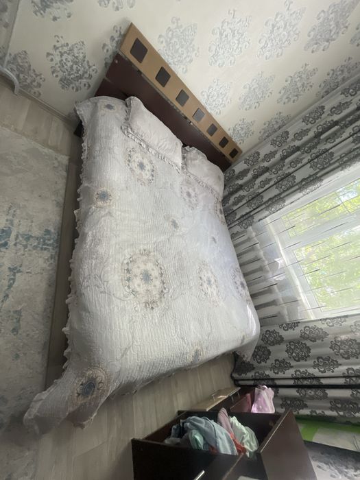 Отдам бесплатно двух спальную кровать