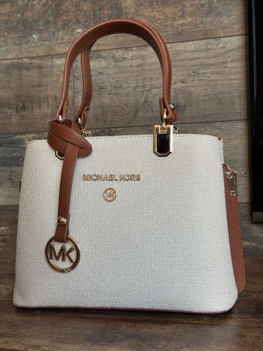 Чанта на Michael Kors