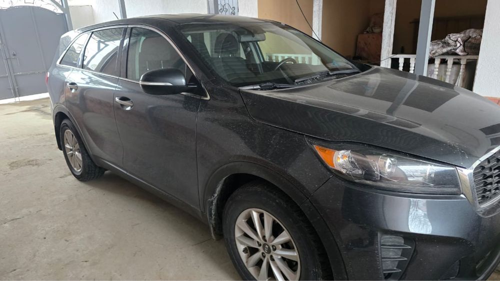 Kia Sorento машина