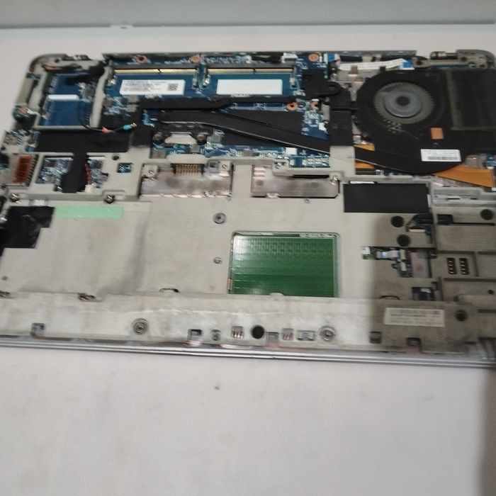 Продам ультрабук hp на запчасти.