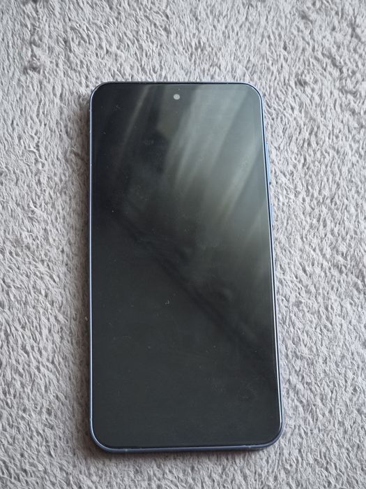 Samsung galaxy a55 256 GB. 8 RAM