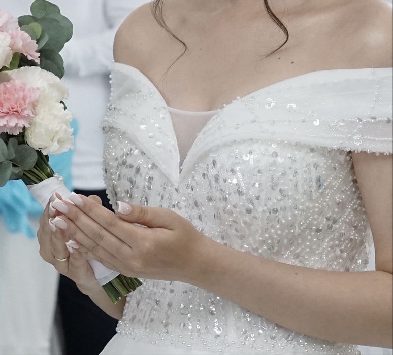 Свадебное платье 42-44р