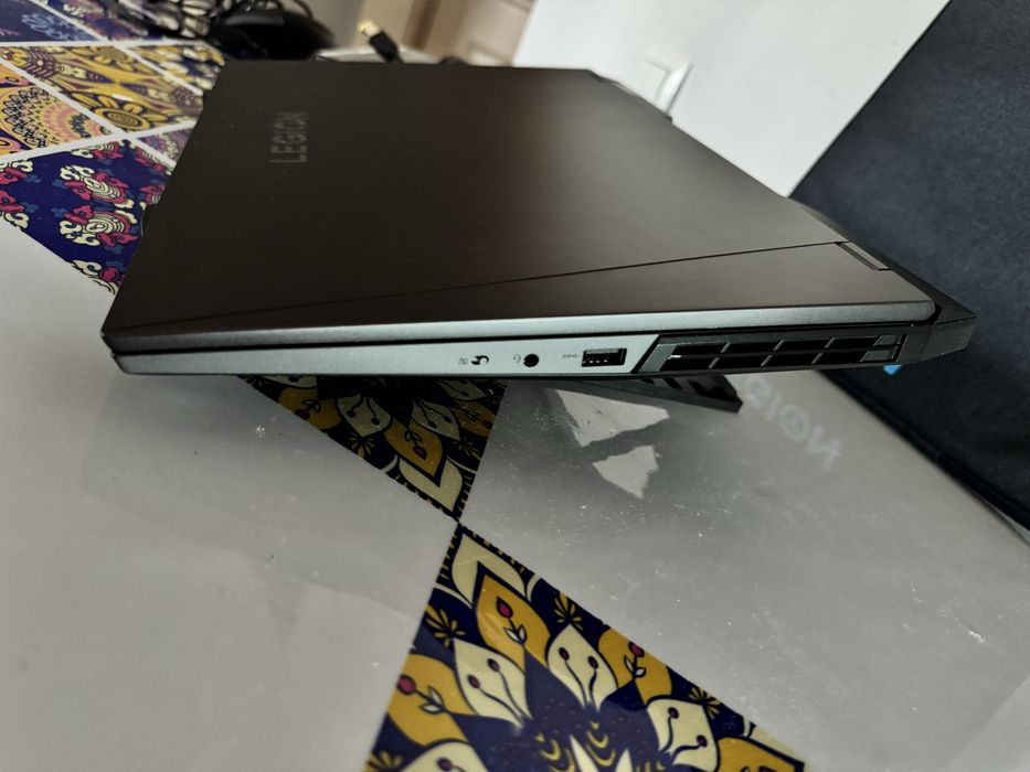 Lenovo Legion 5 Pro Gen 7 (16ARH7H)