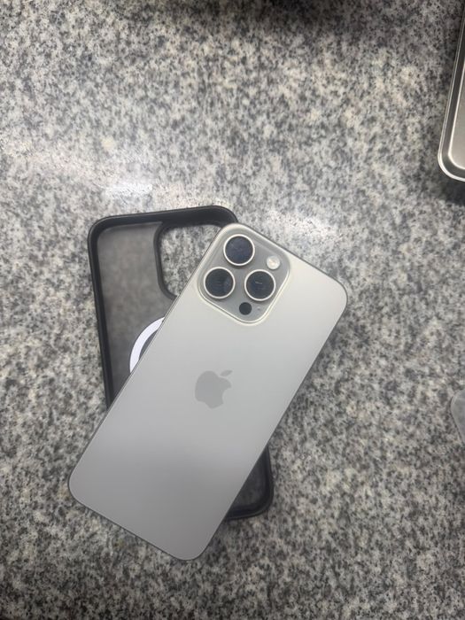 Продам или обмен 15 pro max