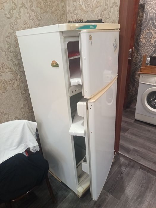 Продам бу холодильник