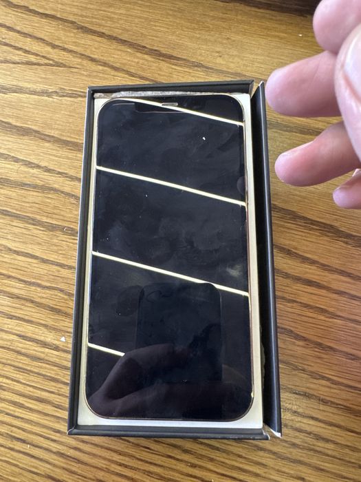 Айфон 12 про подажа