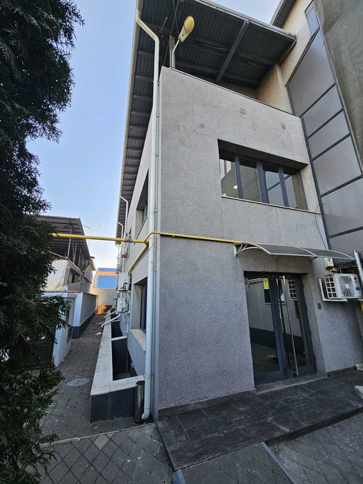 Spatiu birouri complet mobilat Ploiesti - vad comercial