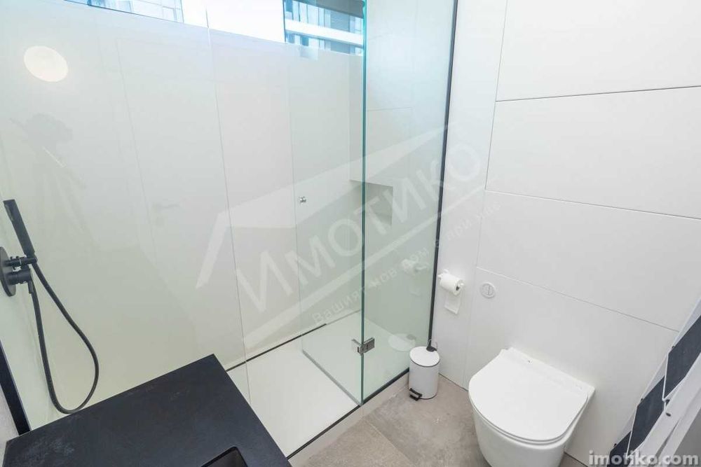 Дава се под наем Тристаен апартамент в София, Изгрев - 120 кв.м за 1000 € - Снимка #9