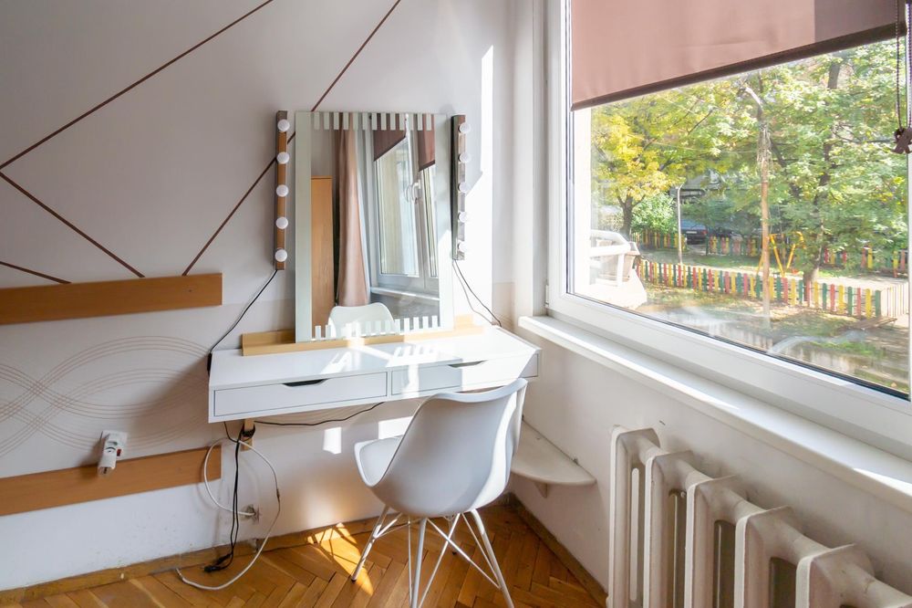 Дава се под наем Тристаен апартамент в София, Иван Вазов - 94 кв.м за 850 € - Снимка #5