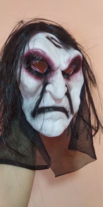 Маска на новый год баба Яга