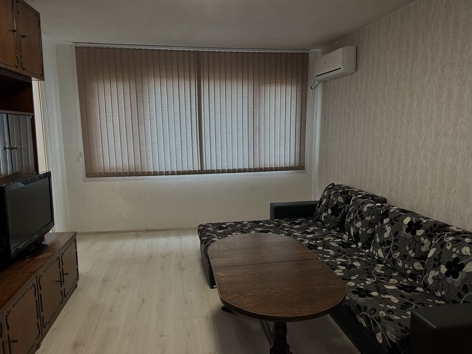 Дава се под наем Двустаен апартамент в Ямбол, Граф Игнатиев - 70 кв.м за 229.5 € - Снимка #4