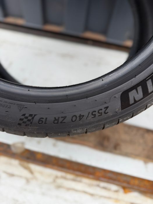 255 40 R19 Michelin Pilot Sport 4S DOT 2025