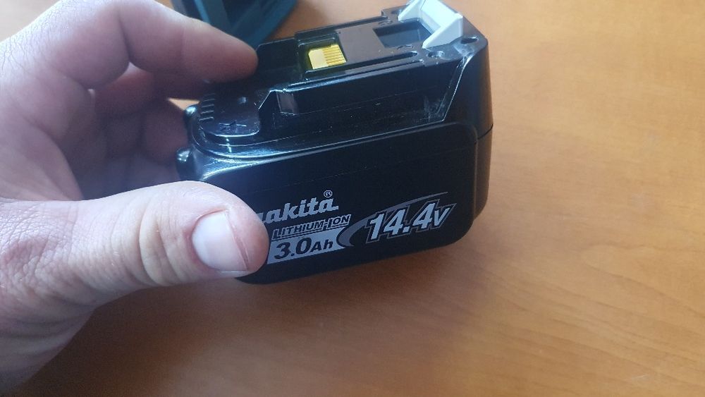 Bormașină Makita BDA 340