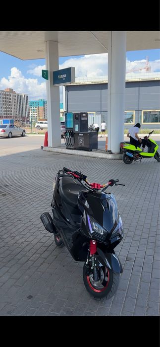 Продам м8 про идеал