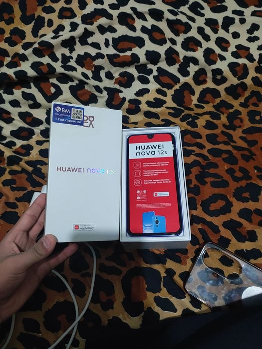 Xuawei nova 12 s sotiladi yangi