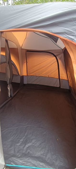 Продам палатку трехкомнатную