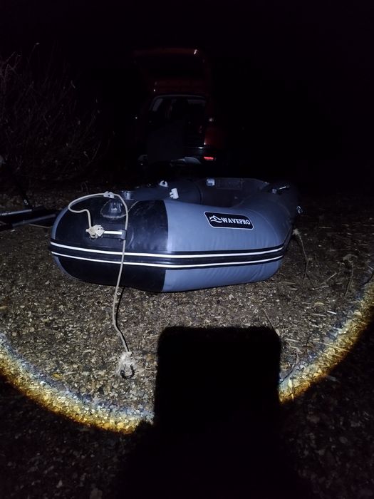 Продам лодку 280 НДНД