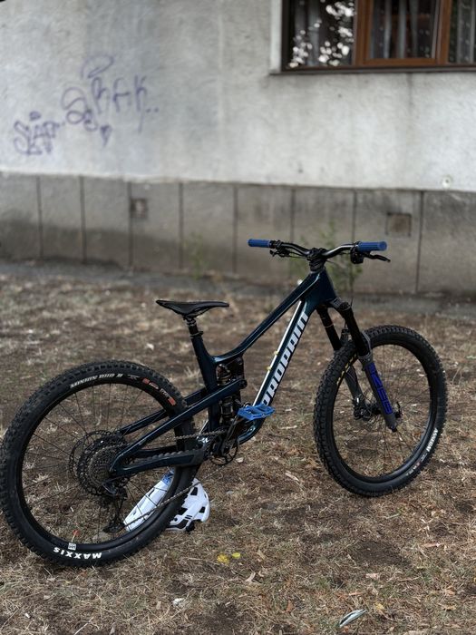 Bicicleta enduro (super) propain tyee cf6 2024 (garantie)!