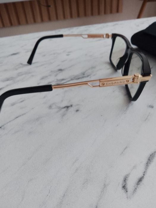 Страхотни очила Chopard