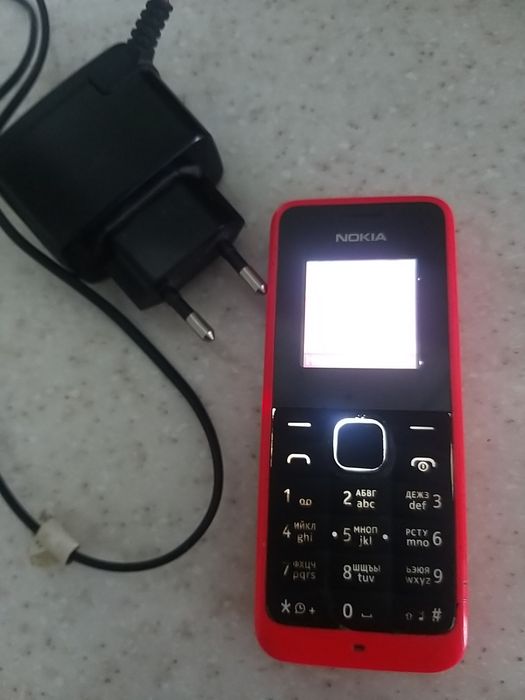 продаётся сотовый телефон