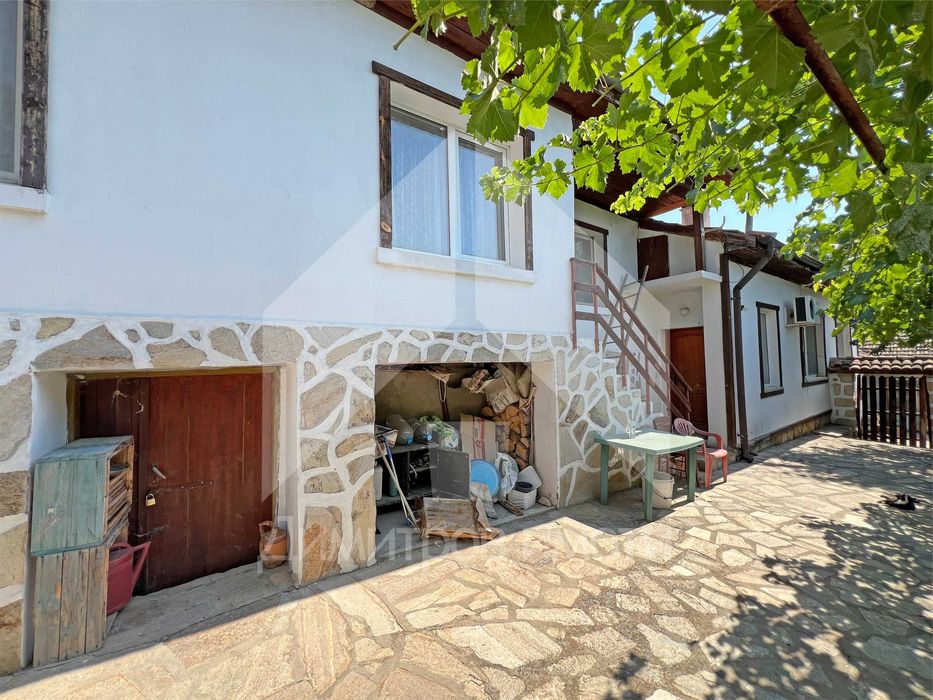 Продава се Къща в с. Войвода, Област Шумен - 105 кв.м за 534 €/кв.м - Снимка #14