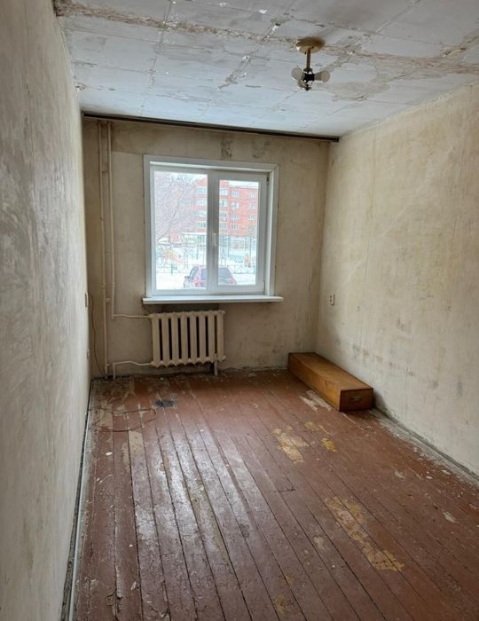 Продам 3 ком квартиру 1/5 р-он Флагмана