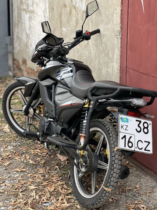 продам Khan moto 3