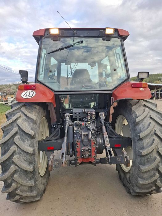 Tractor New Holland M115