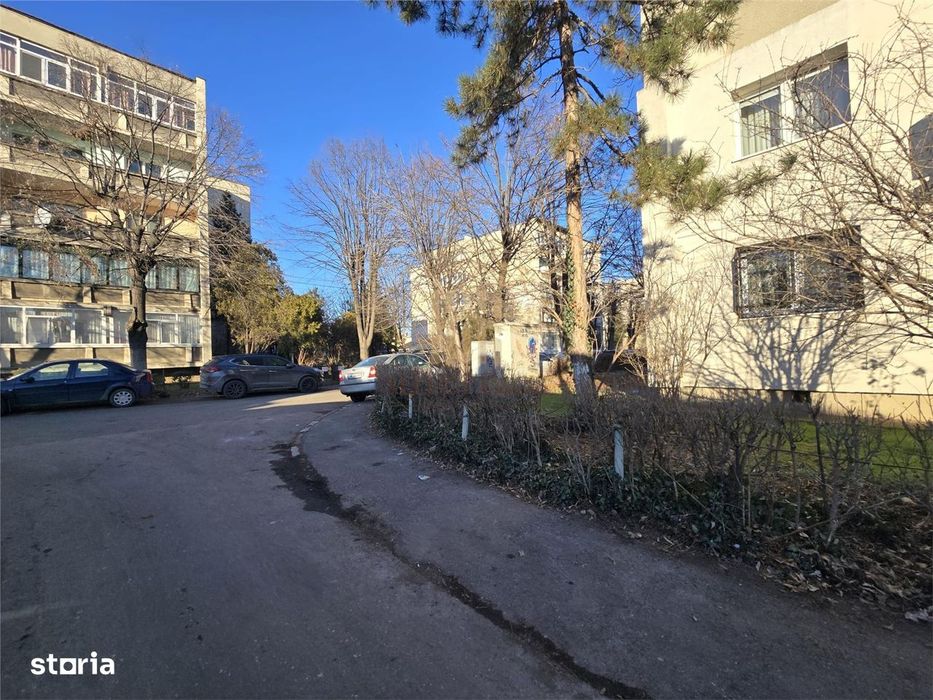 Vanzare 2 camere , Zona Bobalna