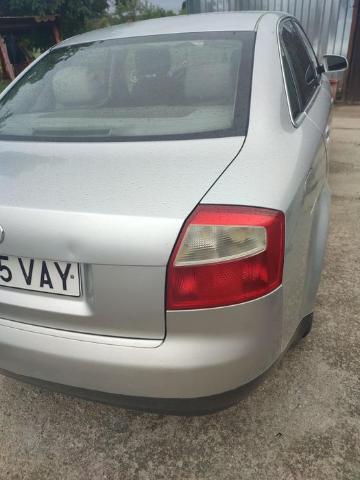 AUDI A4 2001 — imagine 3