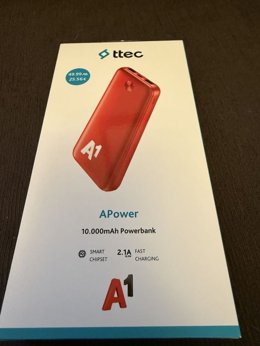 Продавам чисто нова powerbank (външна батерия) 10 000mAh Ttec